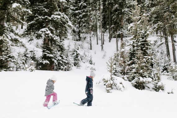 Tubbs setzt bei Kinderschneeschuhen vor allem auf angenehmes, kindgerechtes Laufen.