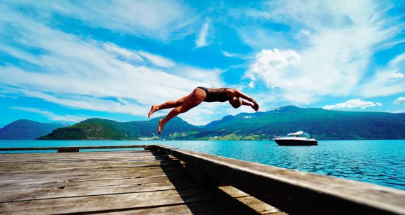 Schwimmen hilft beim Abnehmen