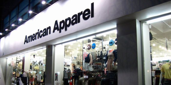 Eine American-Apparel-Filiale von außen.