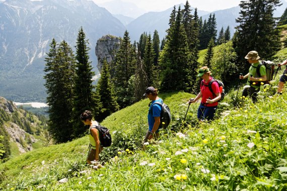 Unter anderem Wanderungen stehen beim Intersport „Gipfeltreffen“ auf dem Plan.