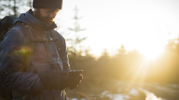 Dank leistungsstarker Antenne navigiert das Land Rover Explore so präzise wie ein GPS-Gerät