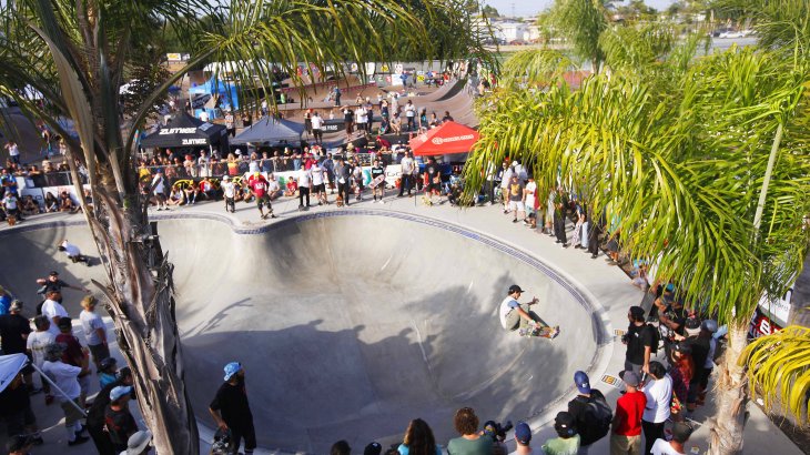 Wie in den meisten der neuen Sportarten, stellt sich in der Skateboard-Szene die Frage, ob die Olympia-Teilnahme Fluch oder Segen für die Sportart ist: Es gibt in der Szene die Befürchtung, dass Olympia dem Sport inmitten anderer angestaubter Sportarten Freiheit und Style nehmen könnte. Manche Skateboarder sehen jedoch die Chance, sich auf großer Bühne noch mehr Respekt zu verschaffen.