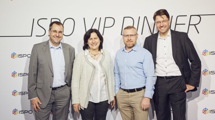 Jochen Schnell (Vorstand Intersport), Waltraud Lenhart (Geschäftsführerin Leki Lenhardt), Markus Milbrandt (Head of Marketing Leki Lenhardt) und Hannes Rumer (Vorstand Intersport)