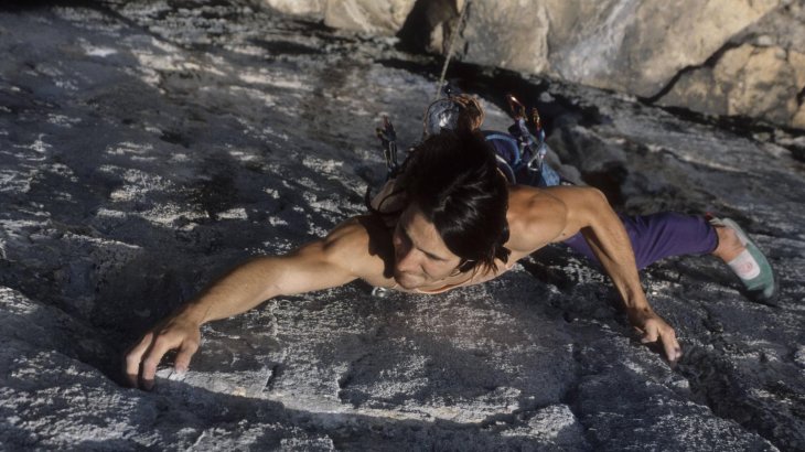 As the younger half of the "Huberbuam" Alexander Huber established his reputation as extreme mountaineer. The Bavarian holds numerous speed records and is one of the most defining free climbers of the 21st century. As the first human ever, he climbed a 9a+ route (Open Air at the Schleierwaterfall in Austria).