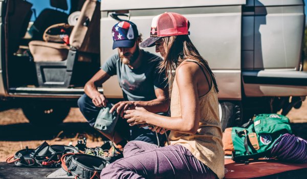 Coolness zum Anziehen: die Buff Trucker Caps.