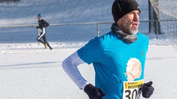 Even snow can't stop a runner from competing: Sebastian Hallmann gives tips for the ISPO Munich Night Run on January 27 at ISPO.com.