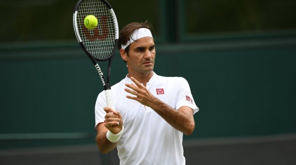 Roger Federer hat einen neuen Ausrüster aus Japan.